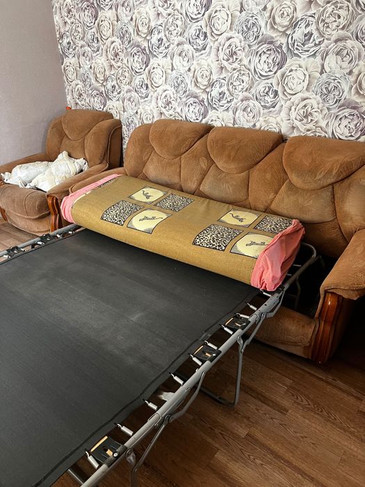 Продам диван б/у
