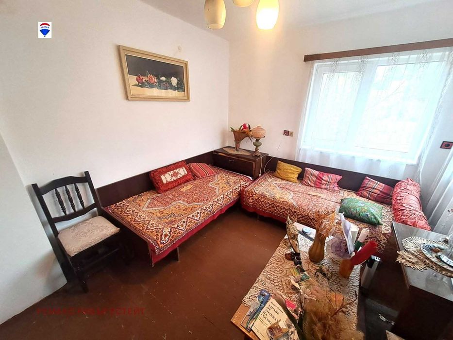 Селска къща за продажба в с. Пиргово