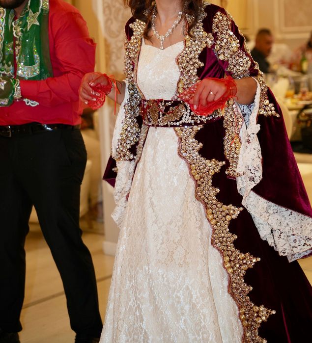 Рокля за къна размер С/М