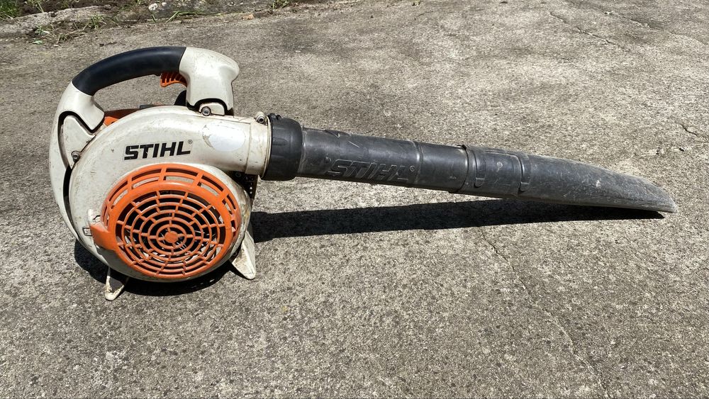 STIHL  BG86  Духалка за листа бензинова