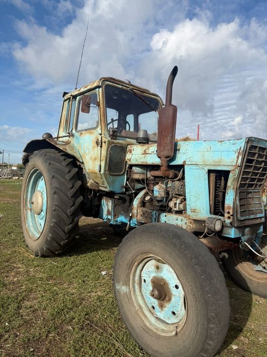 Трактор мтз с прицепом