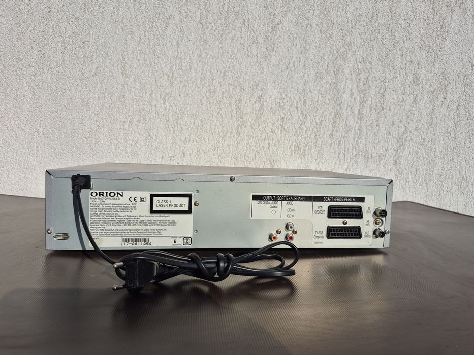 Vand DVD / VCR pleyer video recorder marca Orion model  DVD/VR 2953 SI