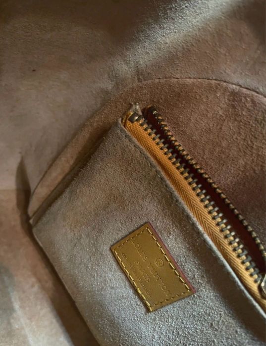 Geantă de mână  Crem Lv