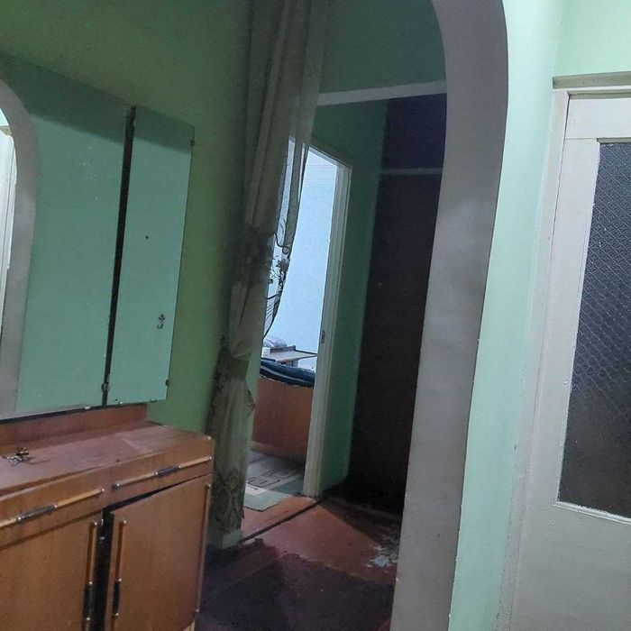 4 xonali dom sotiladi