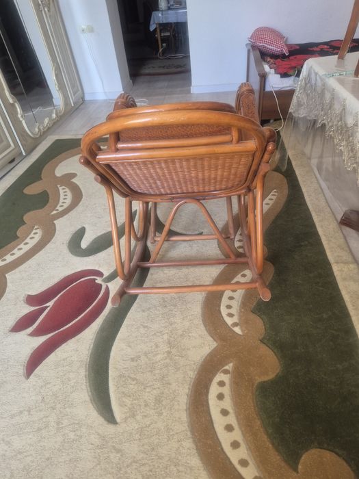 Кресло качалка отличная