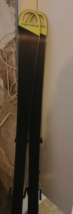 Ски 150 см за начинаещи