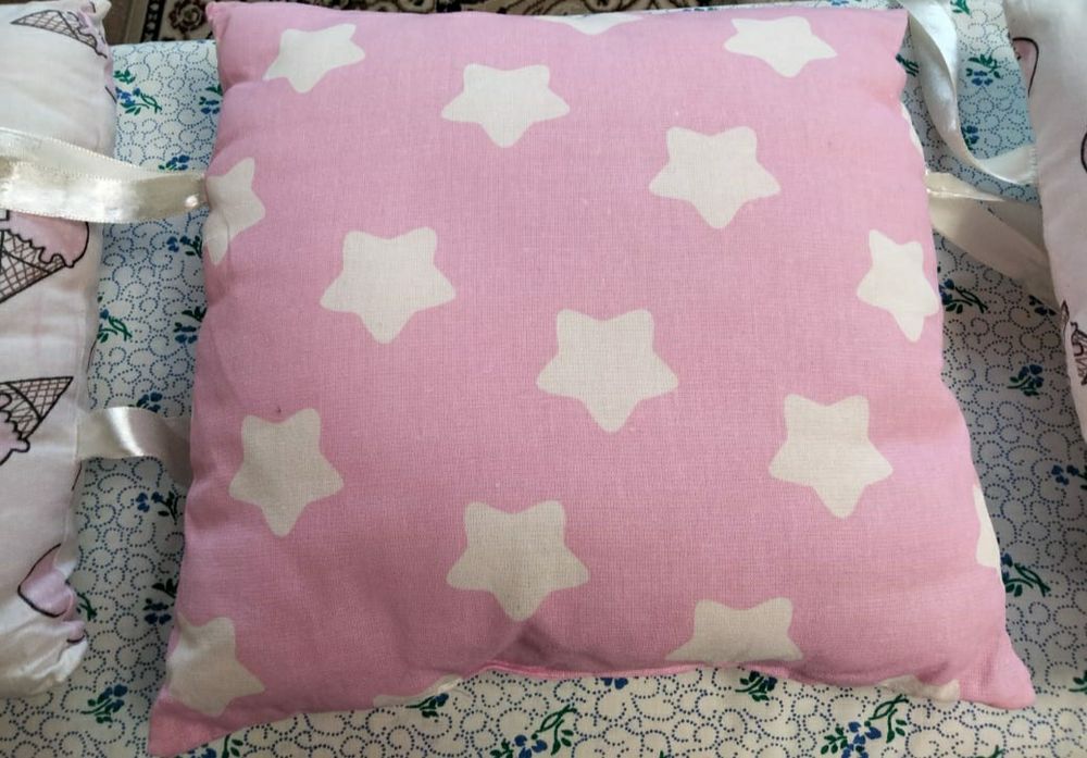 Бортики в кроватку