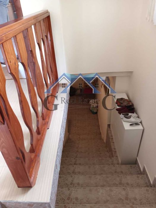Къща 130м2, 3 спални, перално, гараж, 160000 евро, Горен чифлик