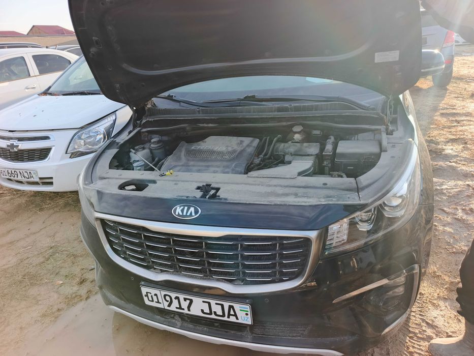 KIA Carnival Dizel sotiladi