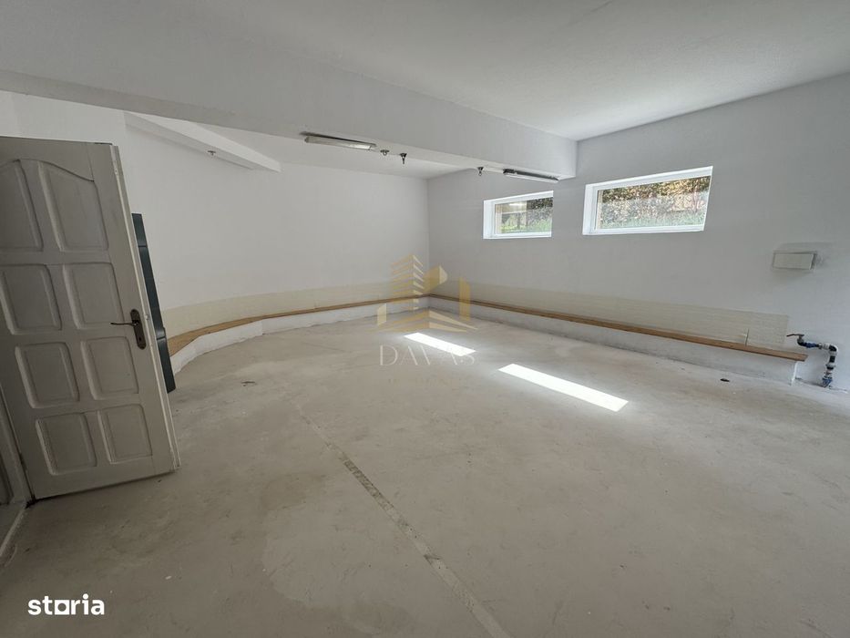 Casa individuala 11 camere 600mp utili | 1.500mp teren | Andrei Muresa