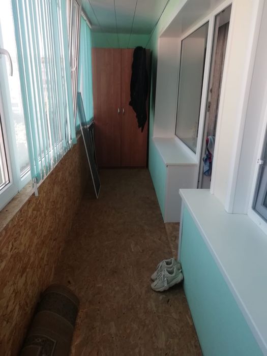 продам  3-х комнатную квартиру