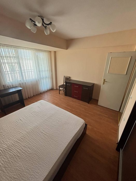 Продава се Двустаен апартамент в Пловдив, Кършияка - 80 кв.м за 1875 €/кв.м - Снимка #3