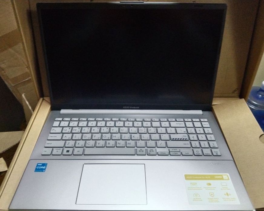 Asus Vivobook X1502Z