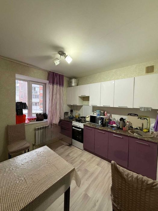 Продам  2 ком мкр. Юбилейный