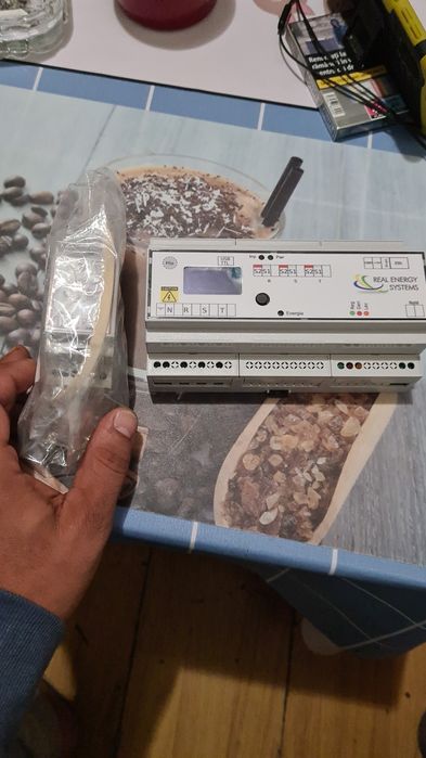 Renesys Prisma 310A monitorizare contorizare panouri solare invertoare