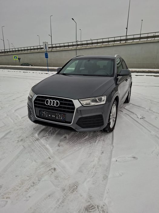 Audi Q3  2.0tdi an 2018 S-line