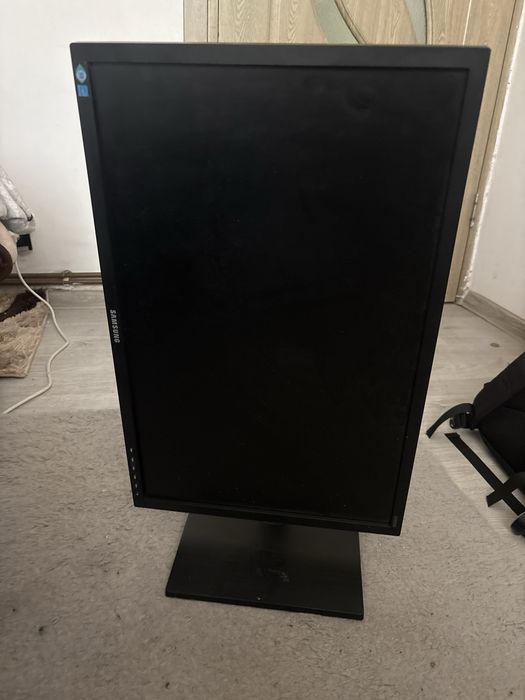 Monitor sambsumg 63 ing