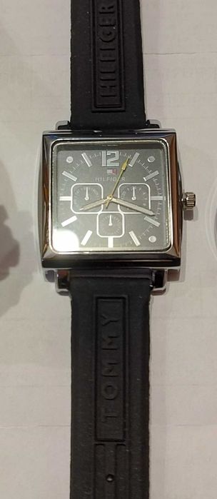 Ceas bărbătesc cu logo Tommy Hilfiger
