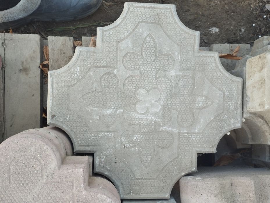 Продам плитку самовывоз