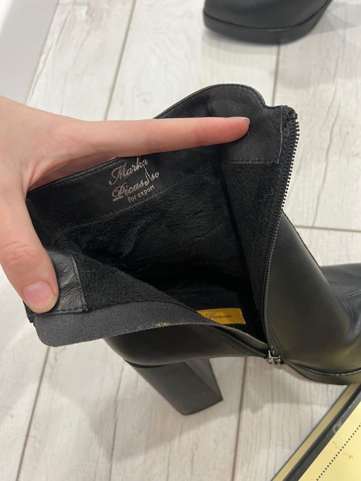 Продаю ботильоны