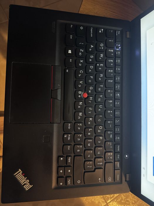 Лаптоп Lenovo Thinkpad T14s Gen 1, i5, 16GB RAM, 512 GB