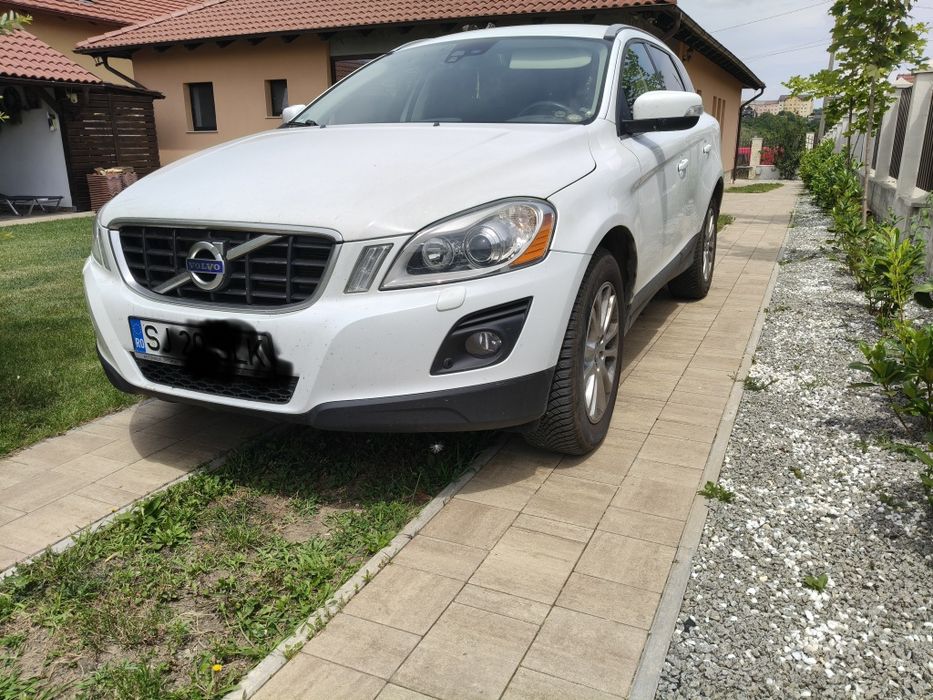 VOLVO XC60 2010