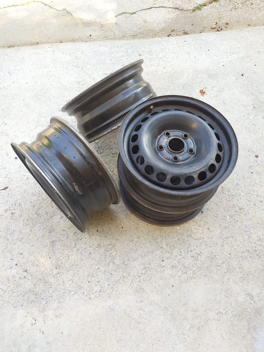 Стоманени джанти 15 цола (6J x 15H2 ET45)