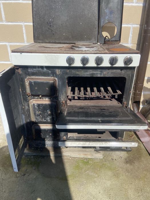 Печка комбинирана дърва/ток