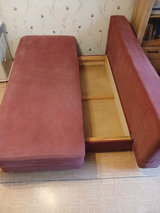 Продам диван раскладной