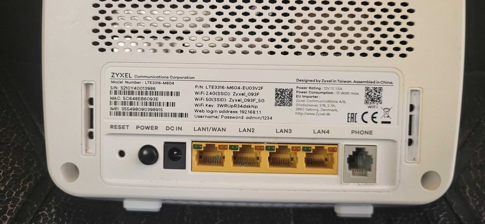 ZYXEL 4G Router LTE3316-M604 liber
