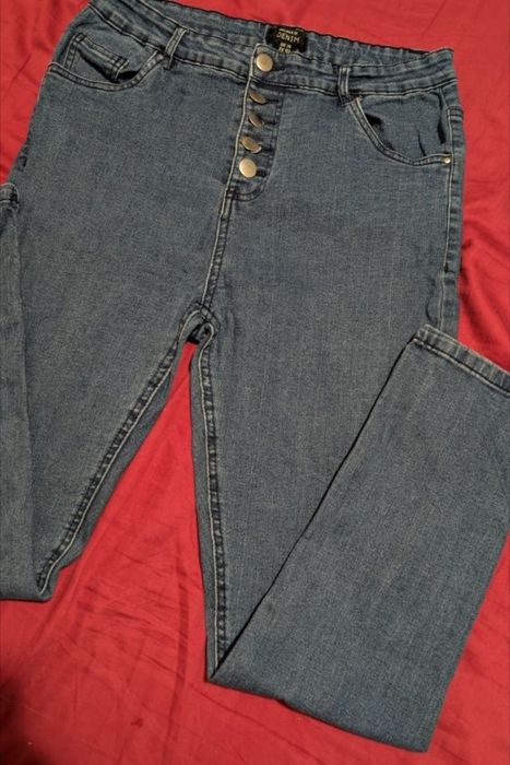 Blugi talie înaltă m