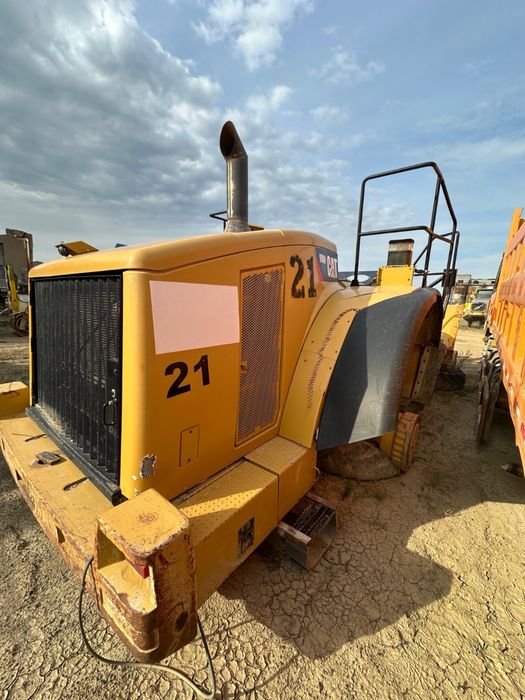 Продается фронтальный погрузчик Caterpillar 980H.