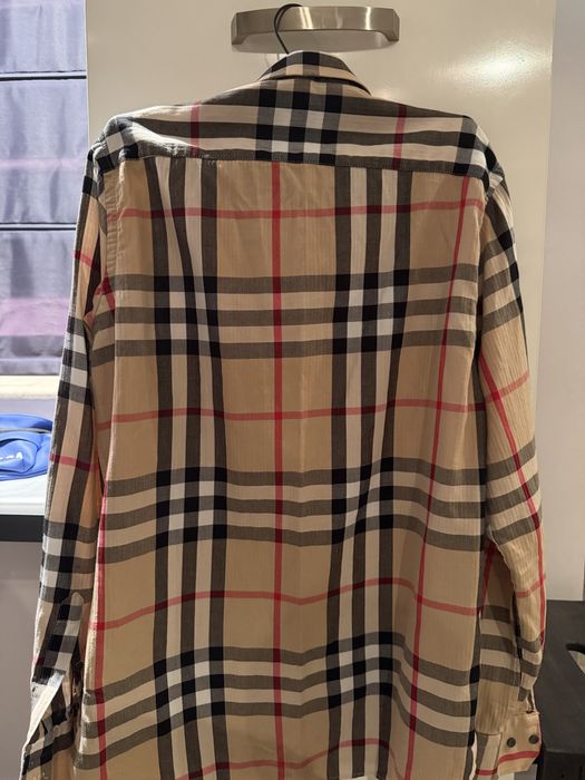 Риза Burberry Бърбъри