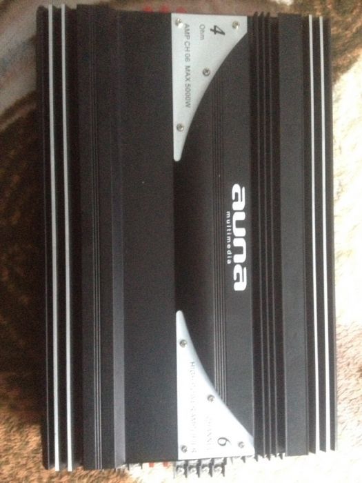 Vând- casetofon Auna si carlig de remorcare