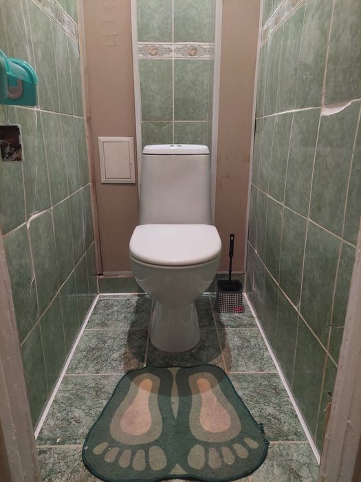 Продам двух комнатную квартиру