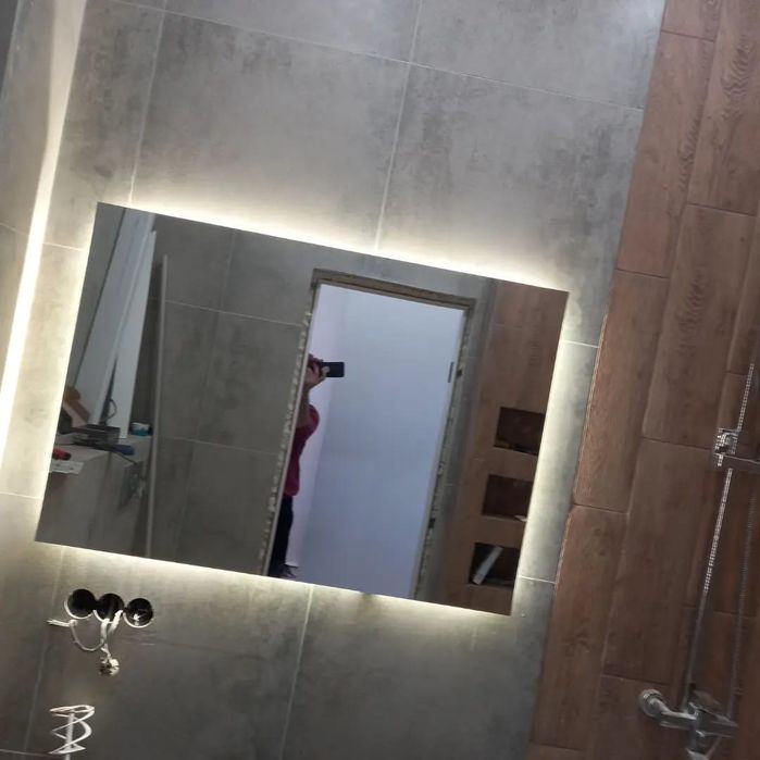 Зеркала в Астане .