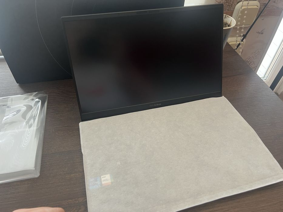 Ноутбук Asus Zenbook