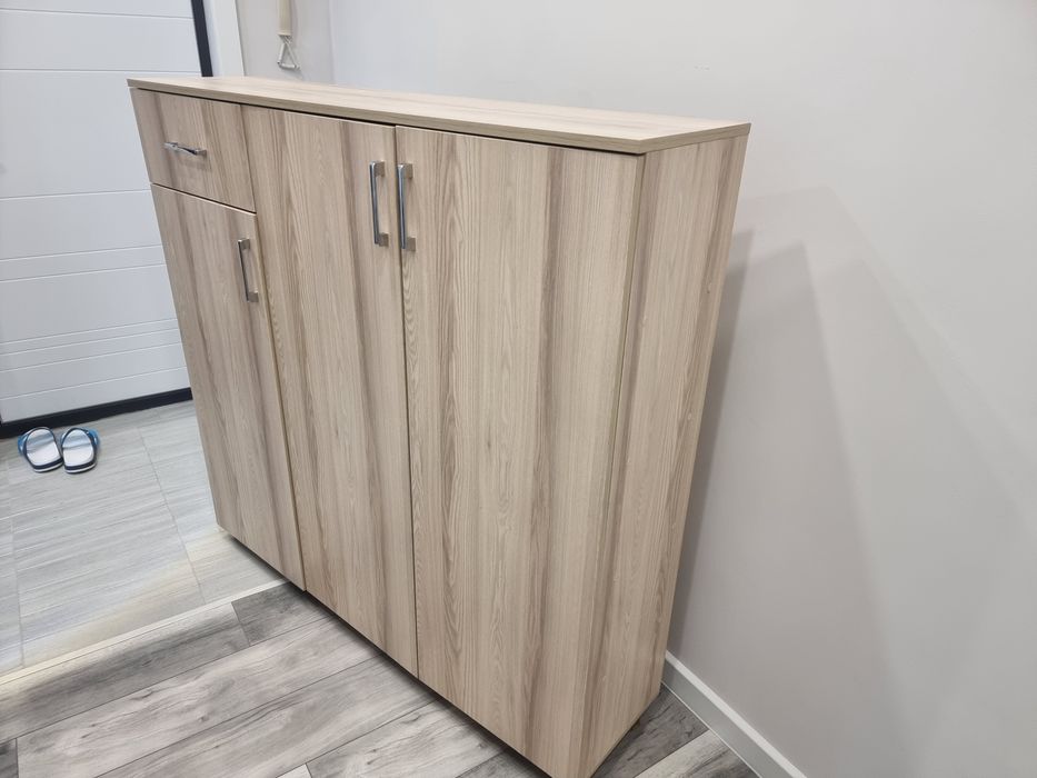 Продам шкаф для обуви