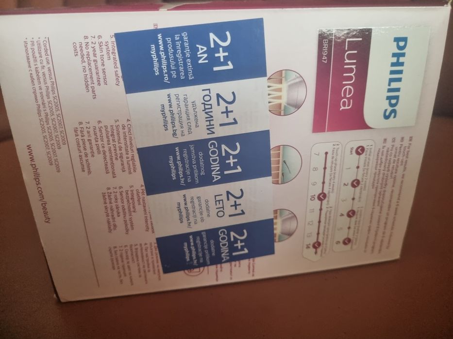 Epilator IPL Philips Lumea Seria 8000 BRI947