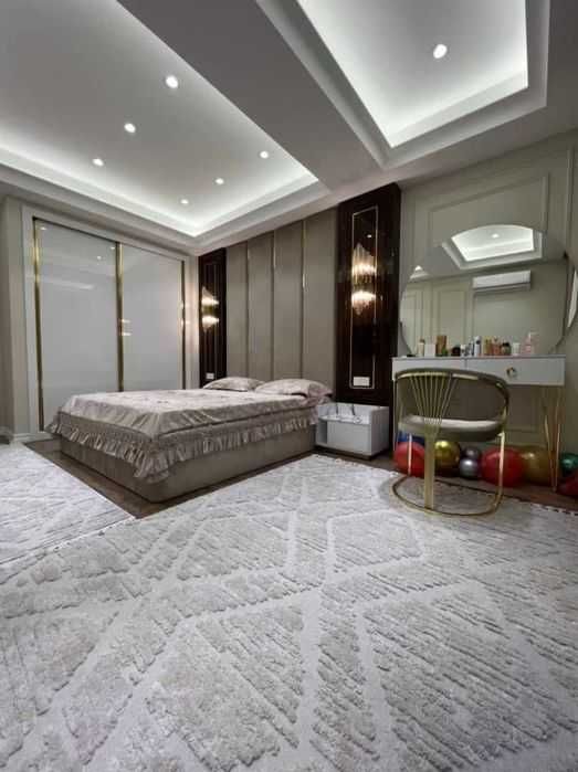 Сдам Срочно 2-ком3/8. р-н Мирзо Улугбек Ор-р Ц1