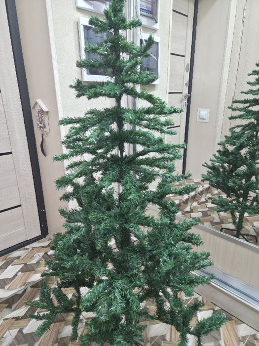 Новогодняя елка для дома или офиса