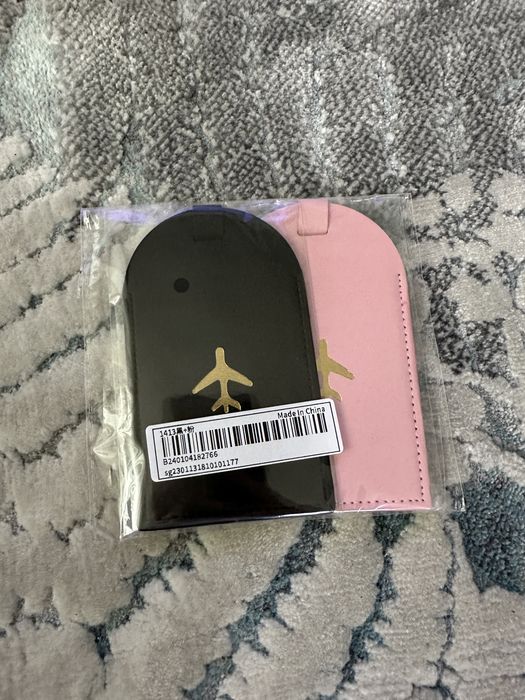 Etichete pentru bagaj noi