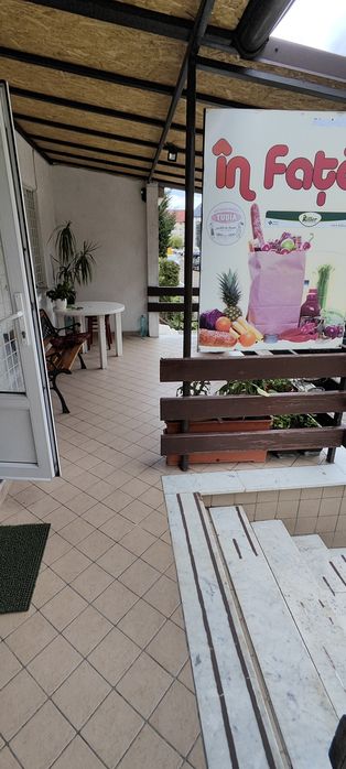 Apartament parter/spatiu comercial