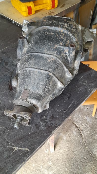 Редуктор  заднего  привода  на опель