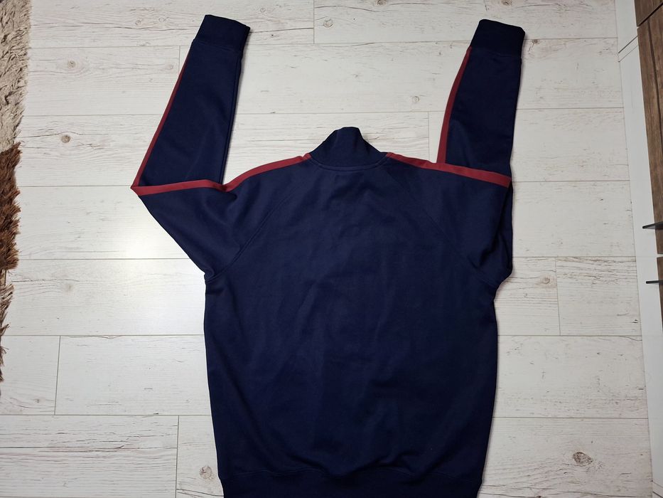 Fred Perry-Ориг.горнище Ново !!!