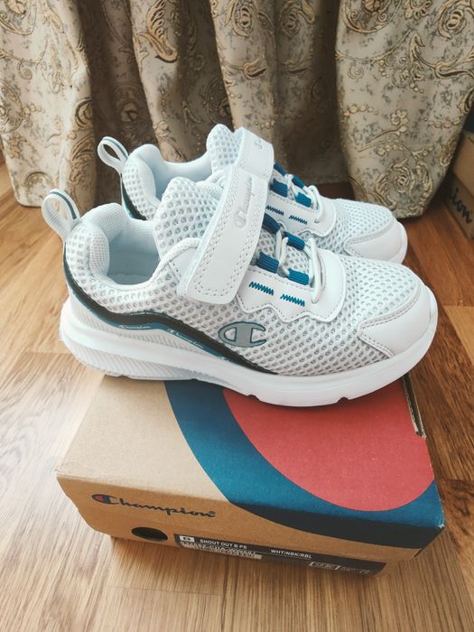 Adidas, papuci champions, zara, next nike mărimea 30