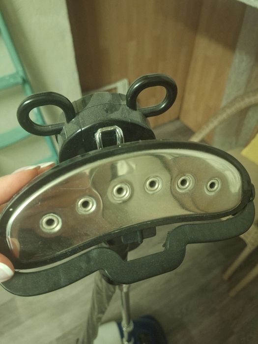 Продам НОВЫЙ паровой утюг