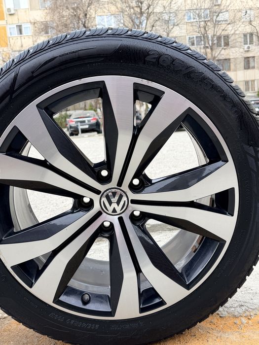 Jante Volkswagen plus anvelope all season , stare perfecta