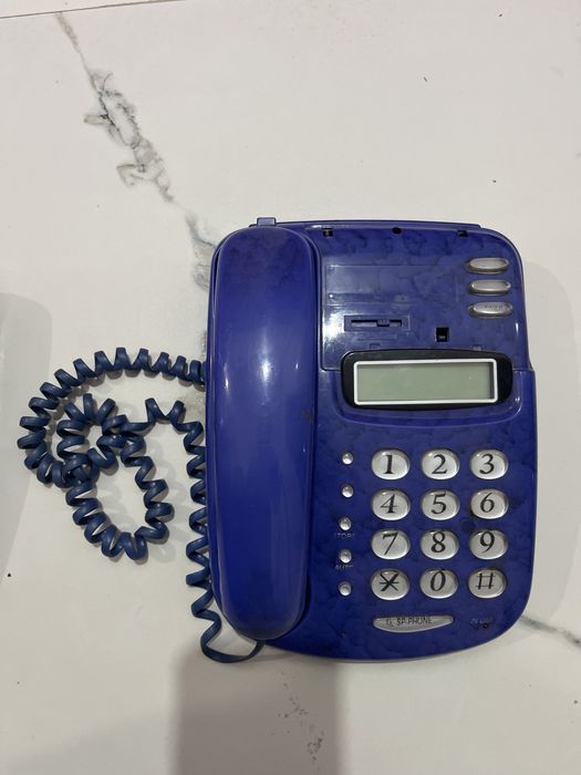 Стационарный телефон с определителем номера