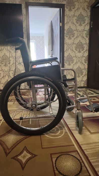 Продаётся инвалидная коляска